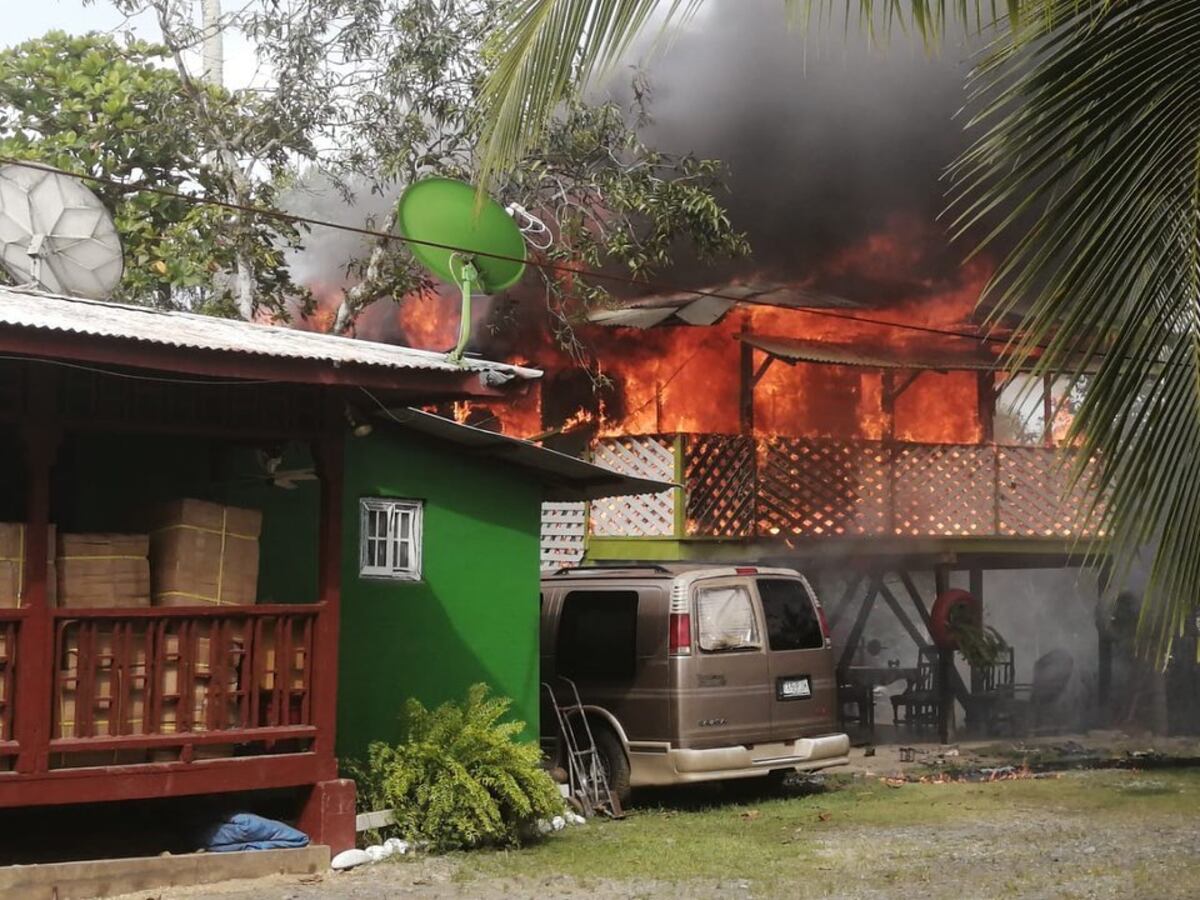 Constantes incendios preocupan a las autoridades bocatoreñas