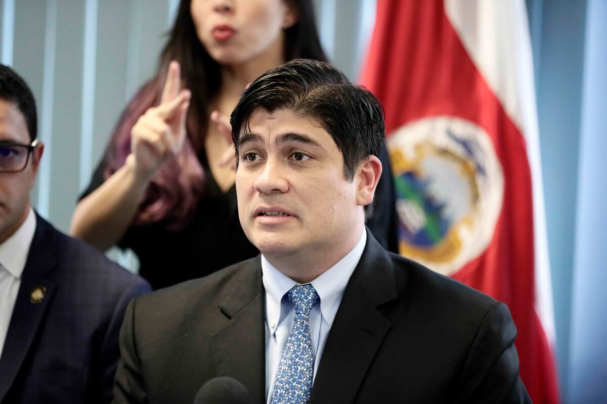 Asamblea de Costa Rica no es prioridad en la vacuna de covid-19. Ministro de Salud les pasa la raya