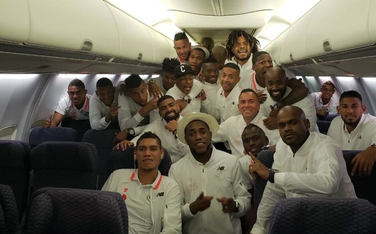 Filtran emotivo mensaje de la capitán que transportó a la Sele