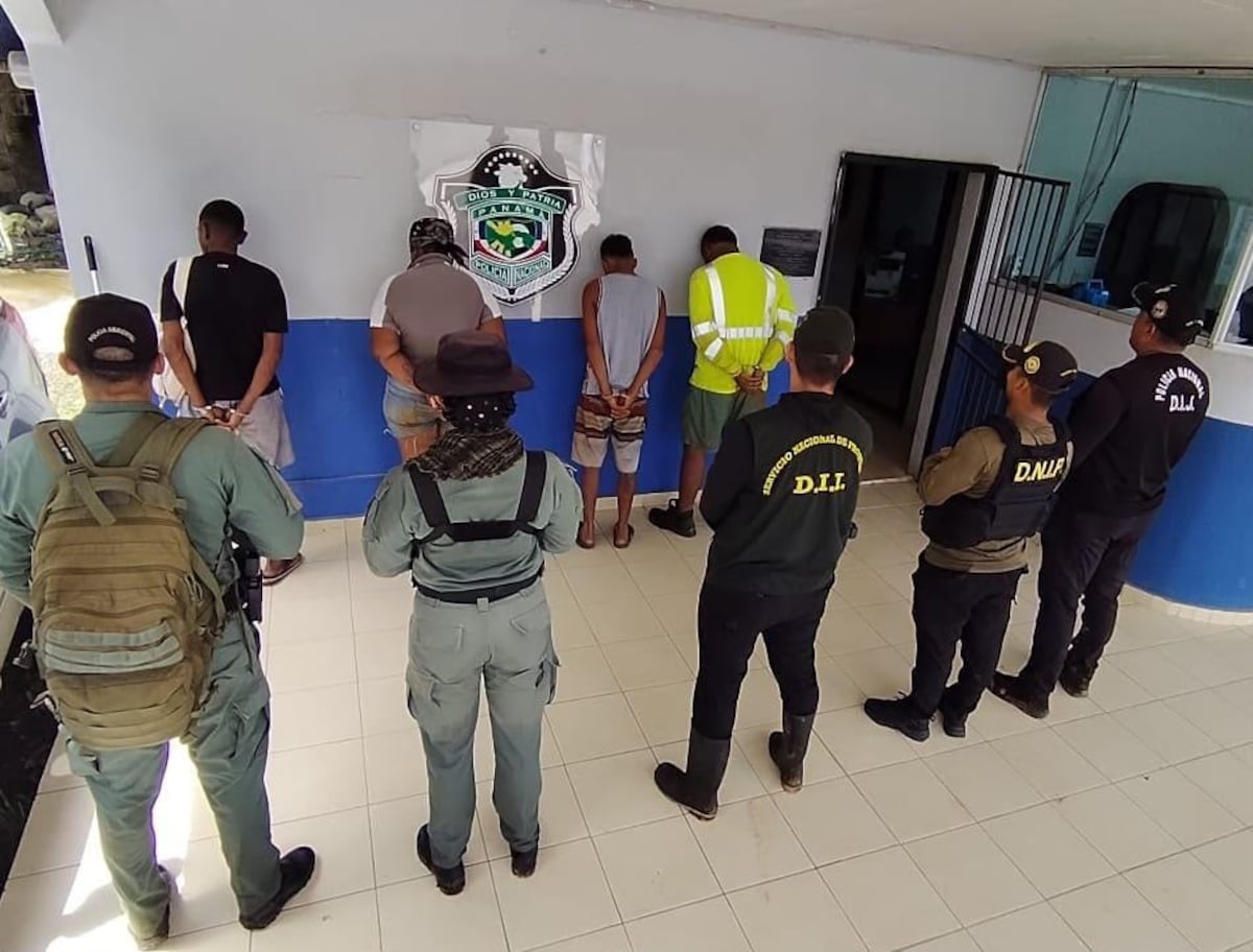 Sorpresa en el monte: Seis aprehendidos por presunta minería ilegal, entre ellos dos menores