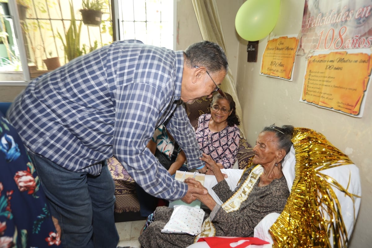 ¡108 años y contando! ‘Chayito’, la abuela que ha visto la historia de Panamá pasar frente a sus ojos
