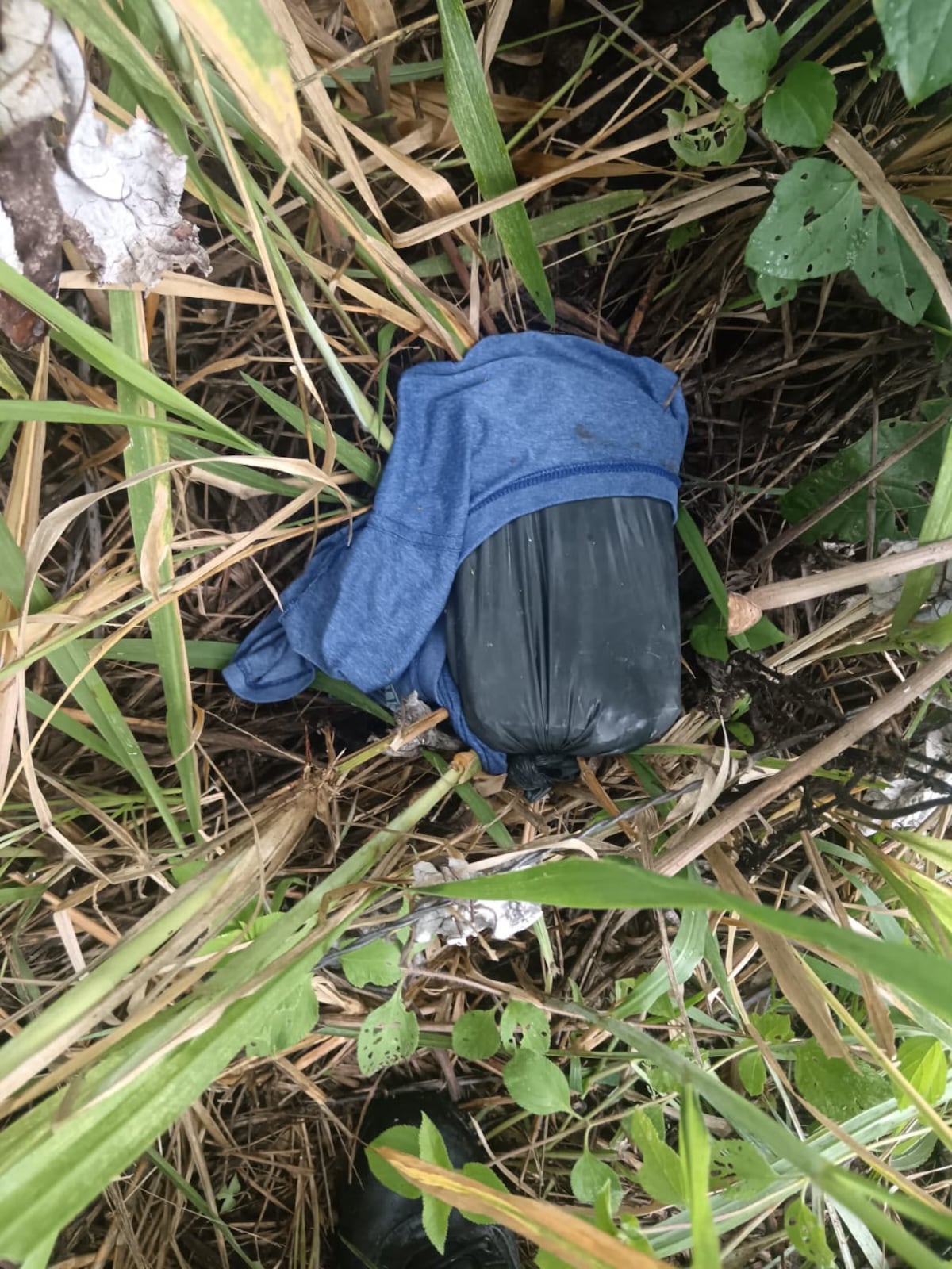 ¿Qué pasó con el hombre hallado muerto en un vehículo? Dos ciudadanos fueron aprehendidos en El Chirú