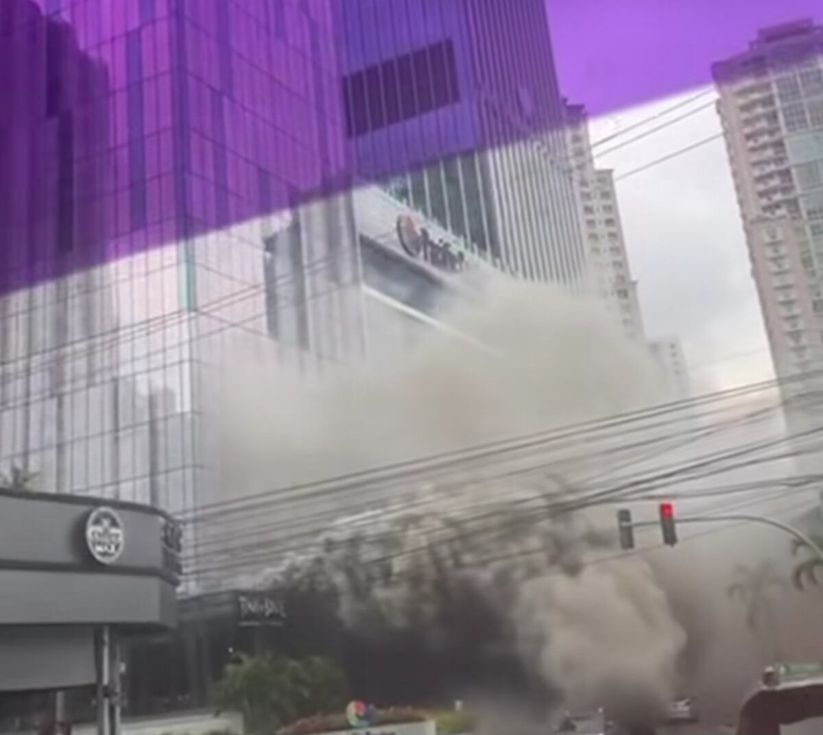 Urgente: incendio en Punta Pacífica