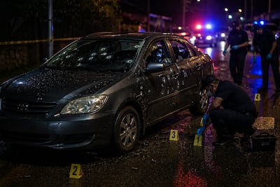 CHIRIQUÍ | Matan a alias ‘Tuto’, el terror de Loma Colorada y Altos del Río, y dejan a una mujer herida tras brutal ataque a tiros dentro de un carro