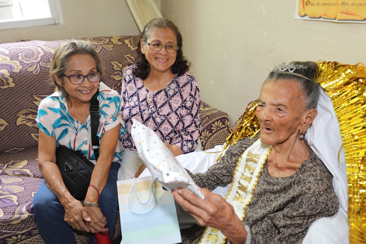 ¡108 años y contando! ‘Chayito’, la abuela que ha visto la historia de Panamá pasar frente a sus ojos