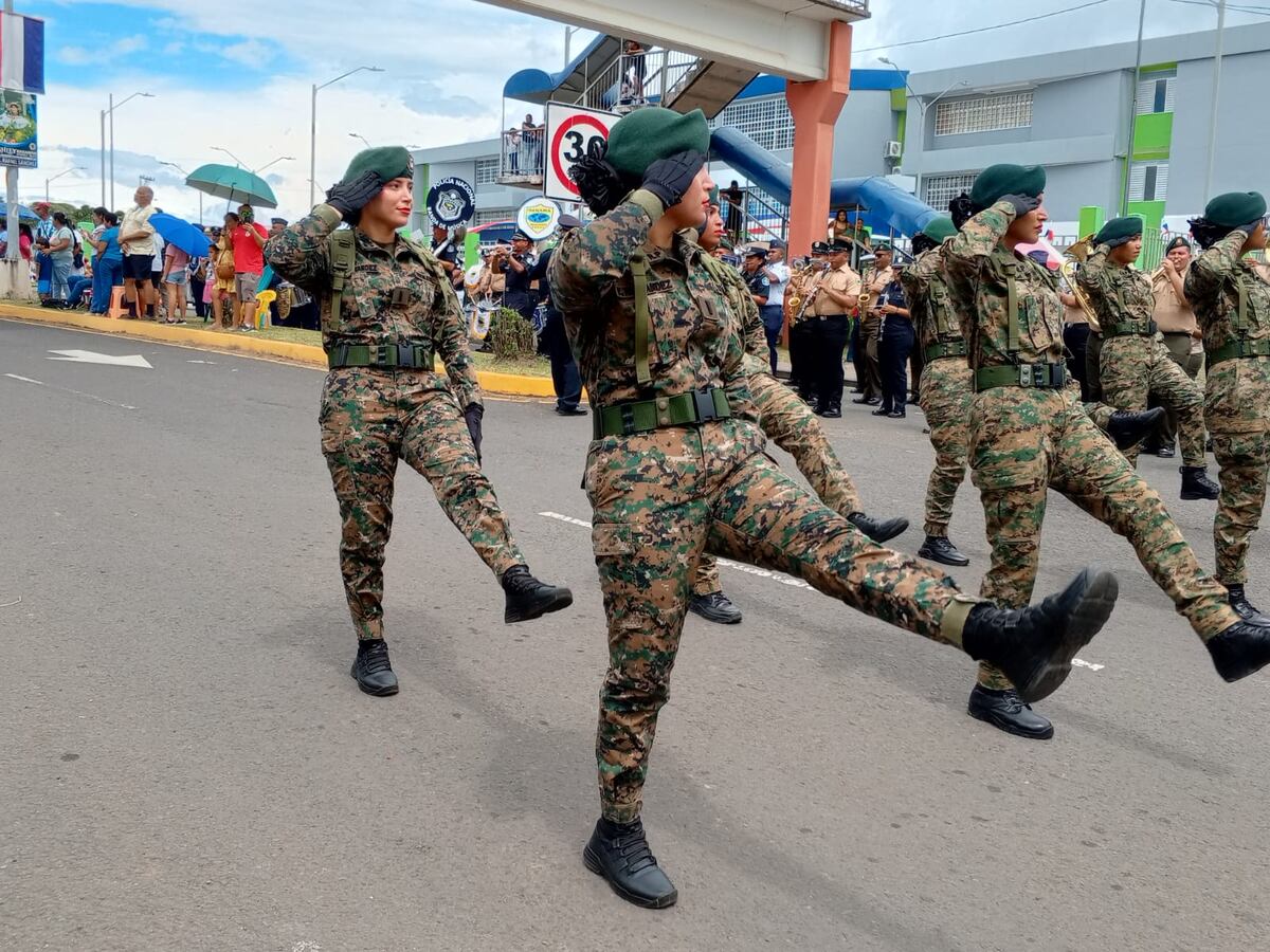 Santiagueñas que enorgullecen nuestro Grito de Independencia