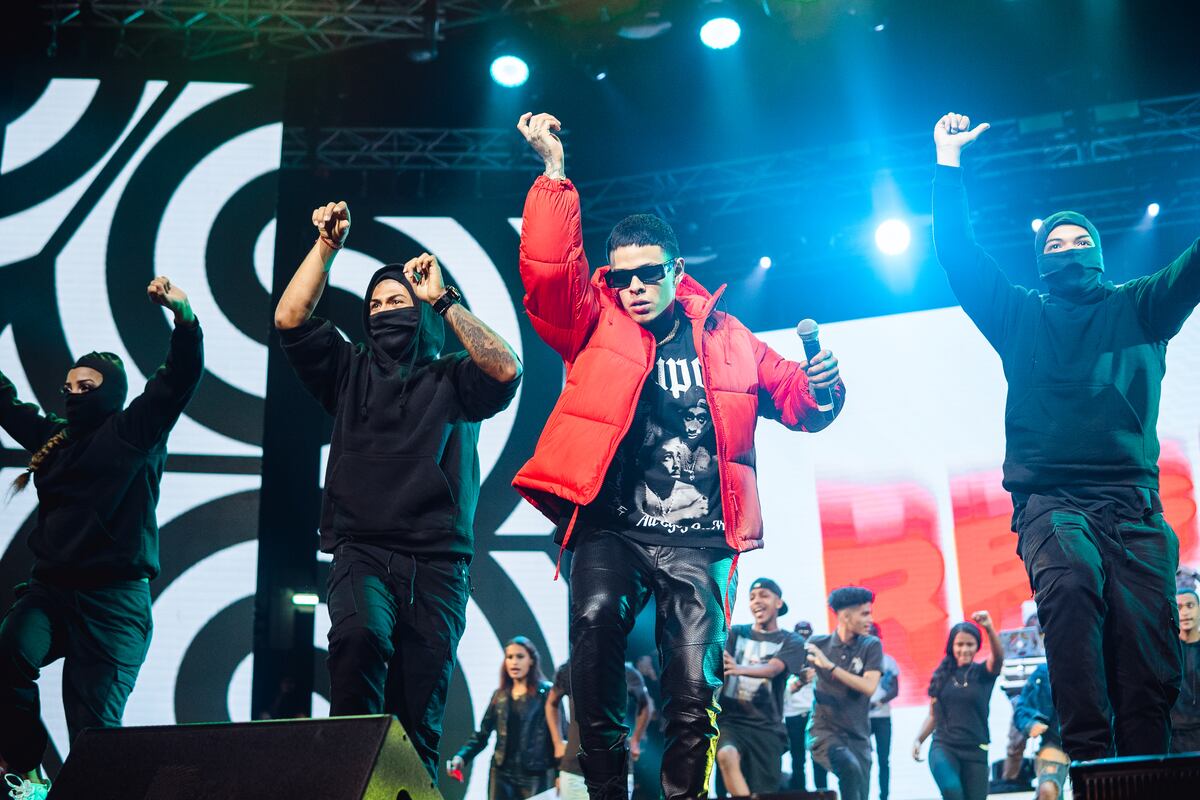 Bugaman, El Tachi, Jorkan, Yemil, Tot y Anyuri rompieron en la tarima de La Teletón 20-30