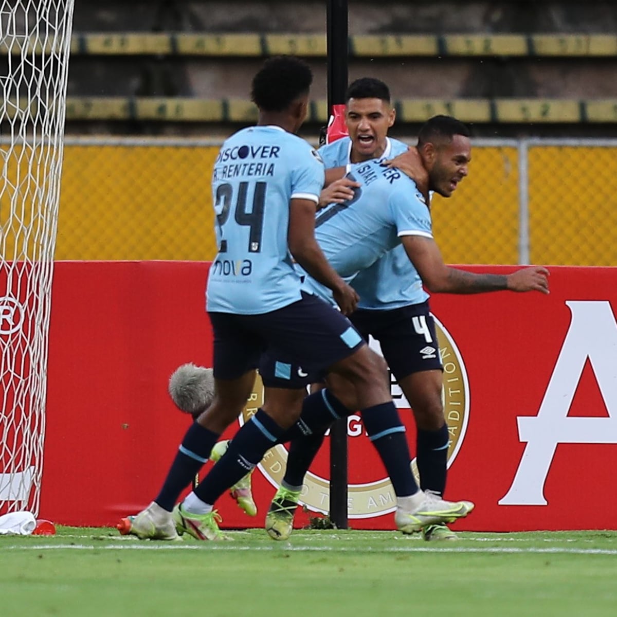 Ismael Díaz y la Católica retoman su camino a la fase de grupos de la Libertadores