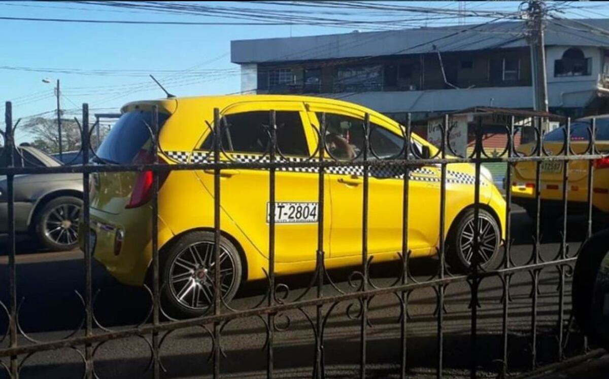 Chiriquí: Denuncian dos taxis con el mismo número de placa