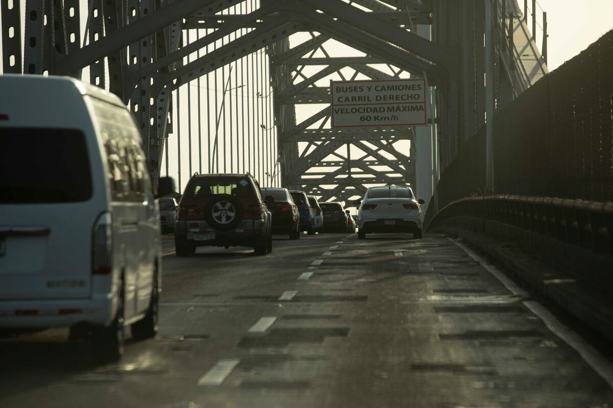 Viene el despelote. Cierre parcial del carril derecho en dirección al west