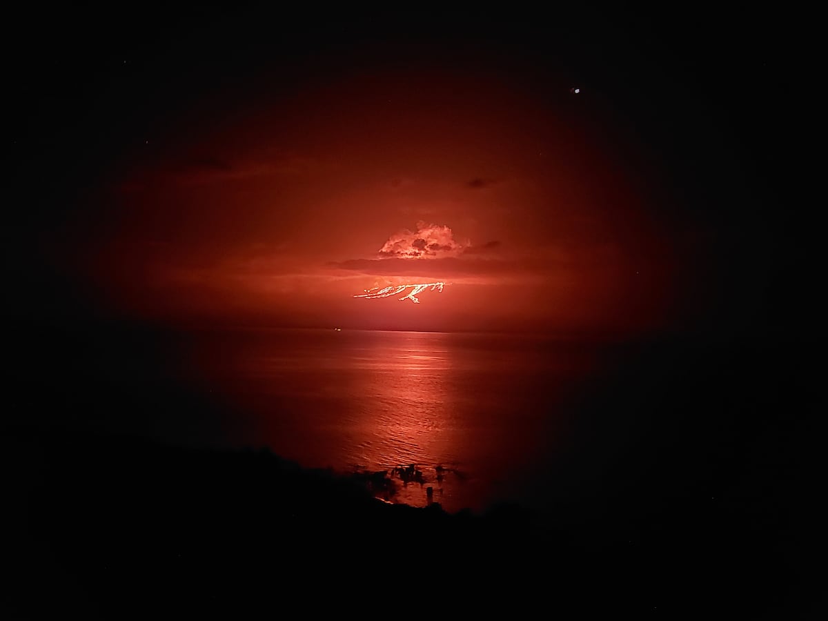 Nueva erupción en volcán de Islas Galápagos