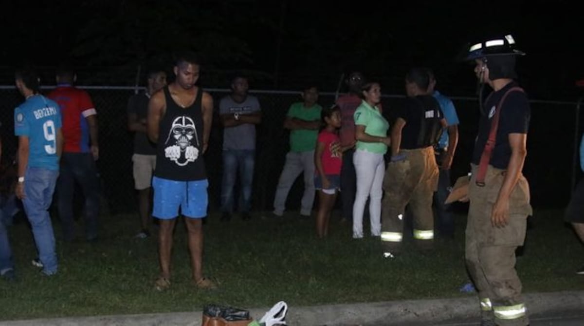 Bus de pasajeros cae a barranco. Múltiples heridos | Video
