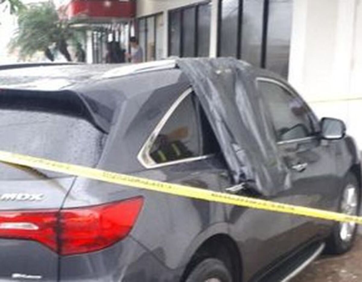 Roban a hombre de ascendencia china al sacar plata de un cajero