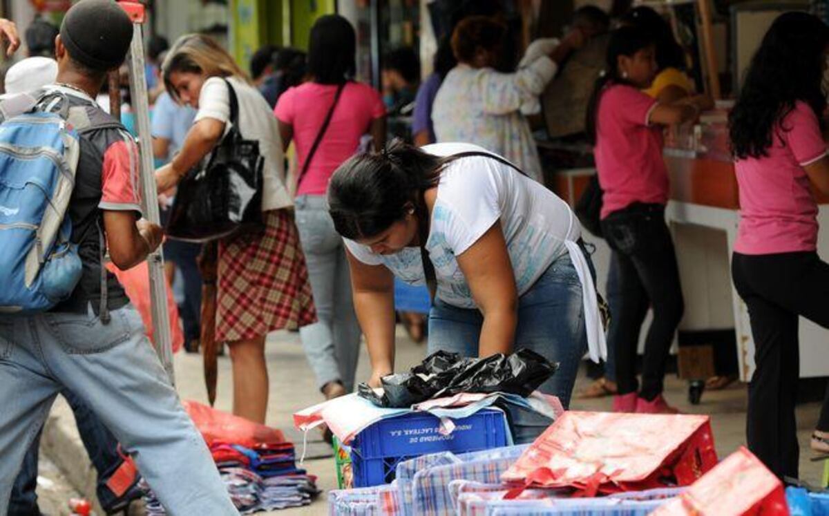 Este lunes pagarán el décimo tercer mes. Entérese a quiénes...