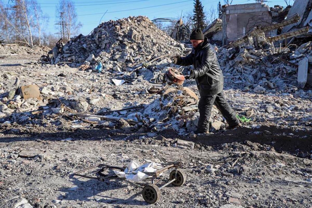 Zelenski advierte que zonas limítrofes con Bielorrusia deben estar preparadas