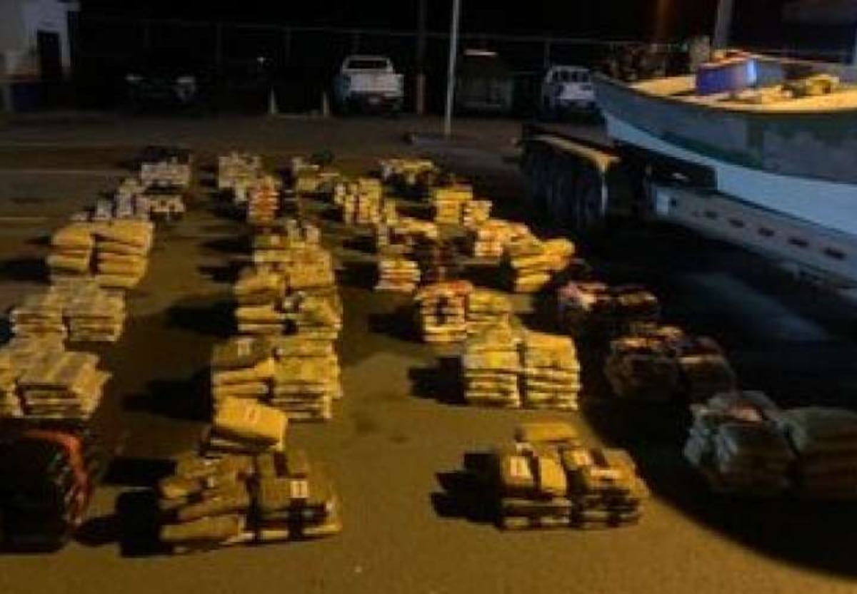 Incautan más 900 paquetes de droga en Los  Santos 
