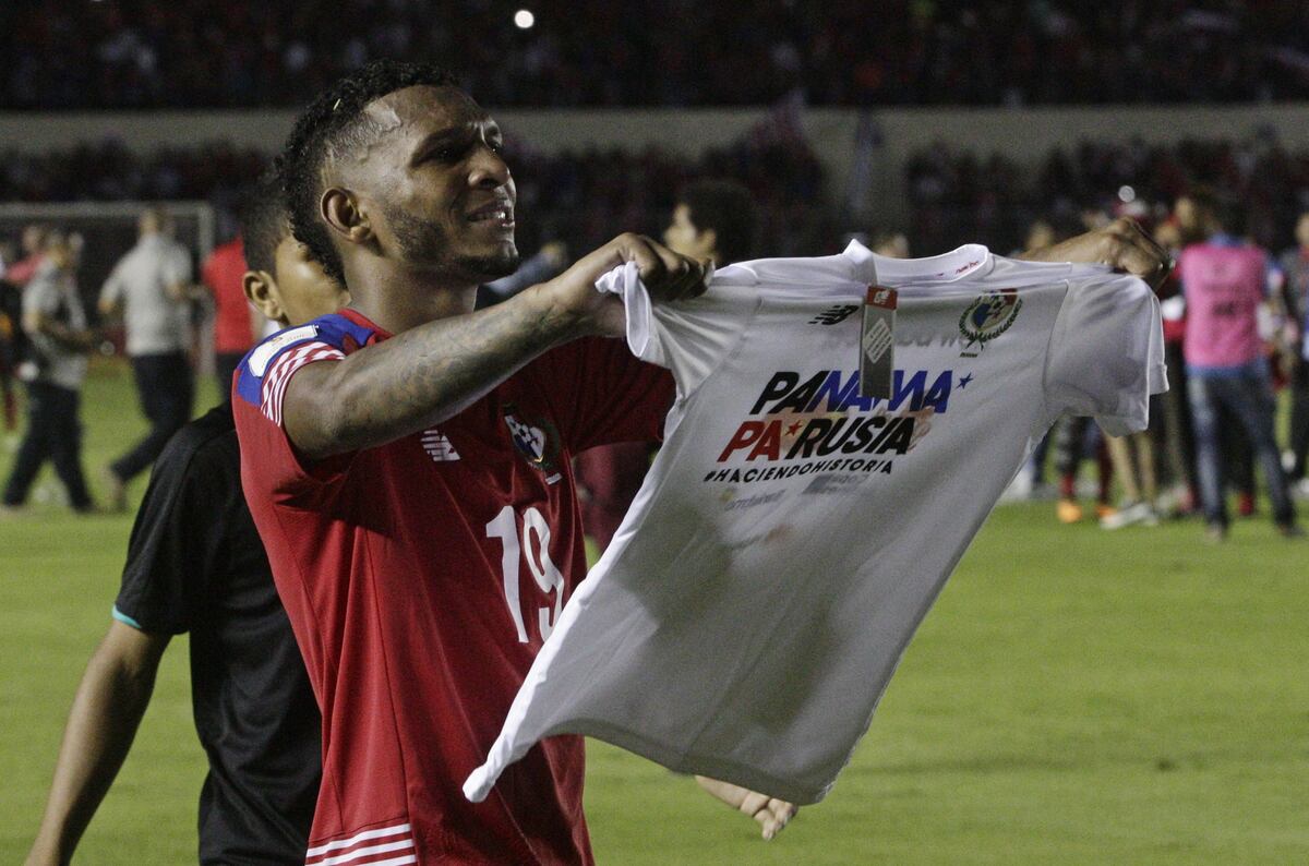 Despiden al técnico del equipo de ‘Negrito’ Quintero