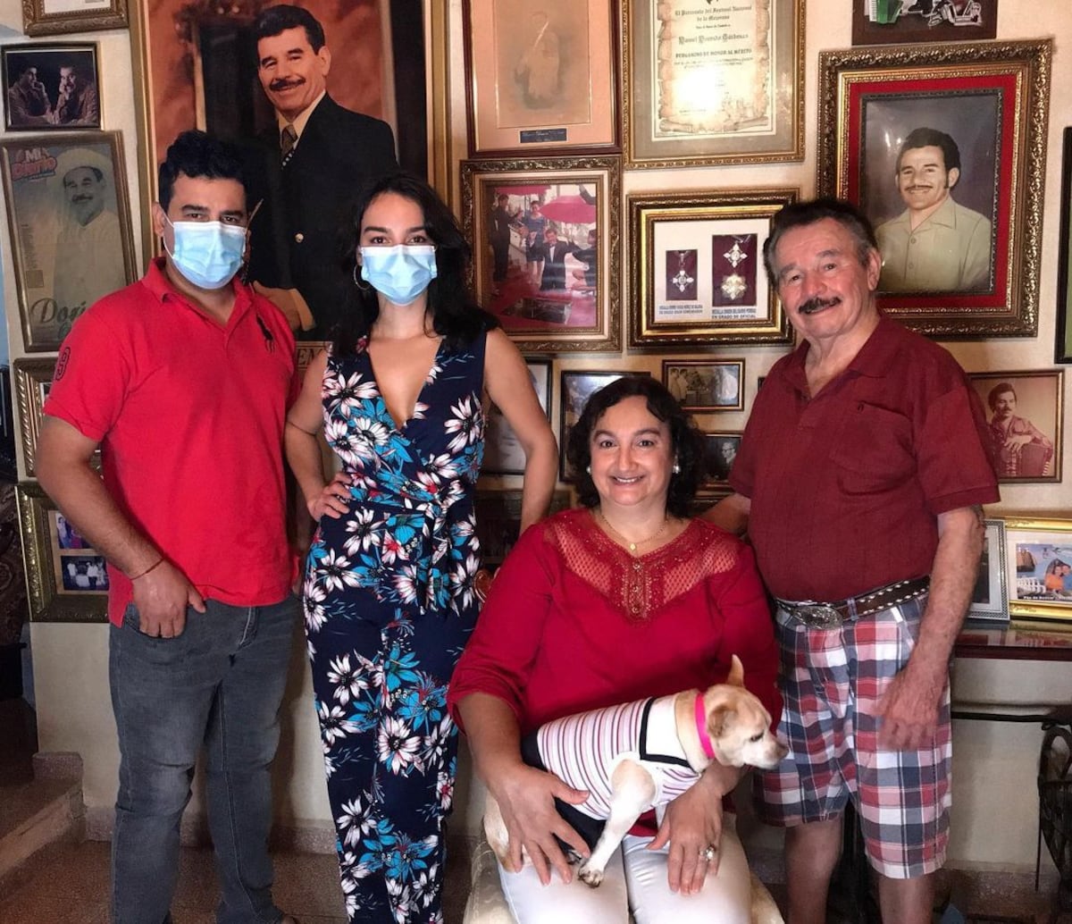 Se meten en la casa de Sandra Sandoval para robar. Hicieron destrozos