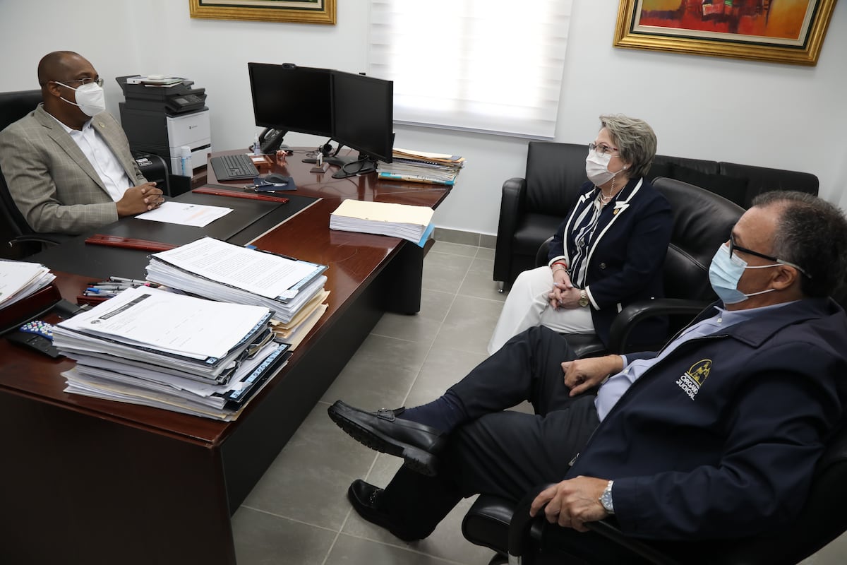 Presentan denuncia penal contra juez que ordenó la libertad de José Cossio