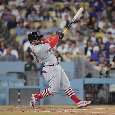 Leonardo Bernal conecta dos hits al Cy Young, pero Cardinals caen ante Dodgers