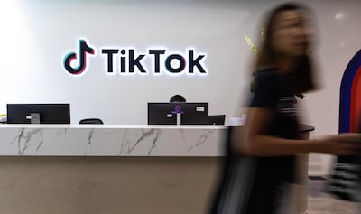 TikTok cierra oficina y despide a 250 empleados