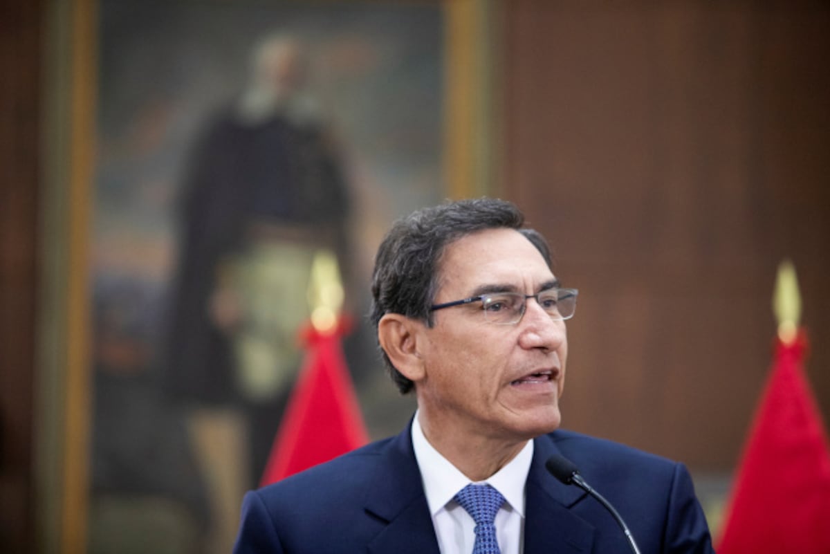 Presidente de Perú entre las cuerdas: Congreso abre camino para destituirlo por ‘incapacidad moral’