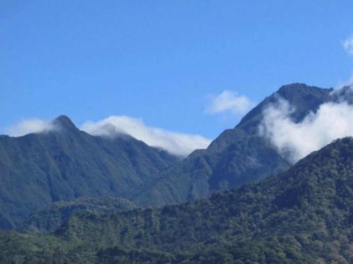 Guía se pierde con todo y  turistas en Volcán Barú.Informan que fueron ubicados