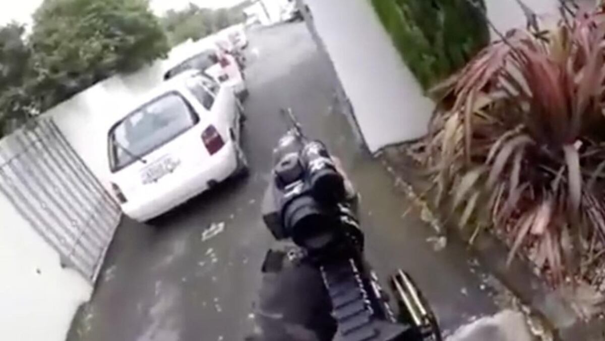 Un héroe hizo frente al atacante de mezquitas en Nueva Zelanda, Según testigo 