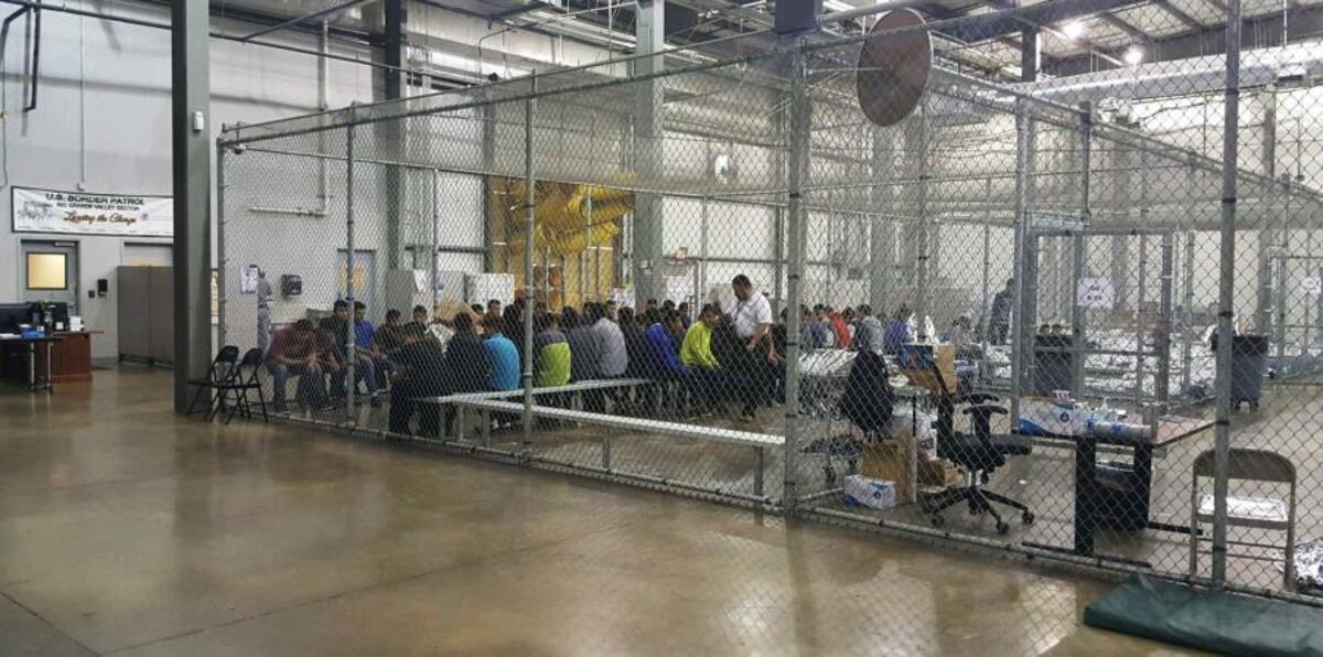 El desgarrador llanto de los niños migrantes separados de sus padres en EE.UU.