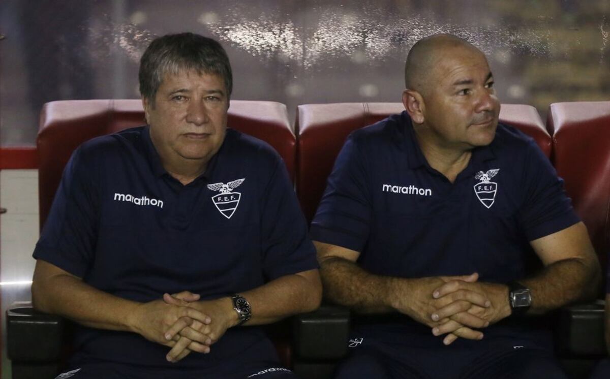 Bolillo Gómez: 'Hay que nombrar ya al técnico'