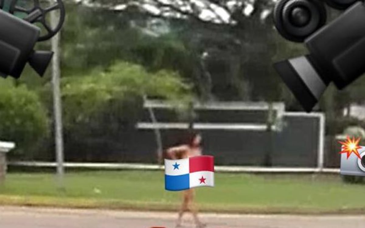 ¡FUEERTE! Mujer se pasea desnuda por el Trump, muchos solo atinaban a filmar