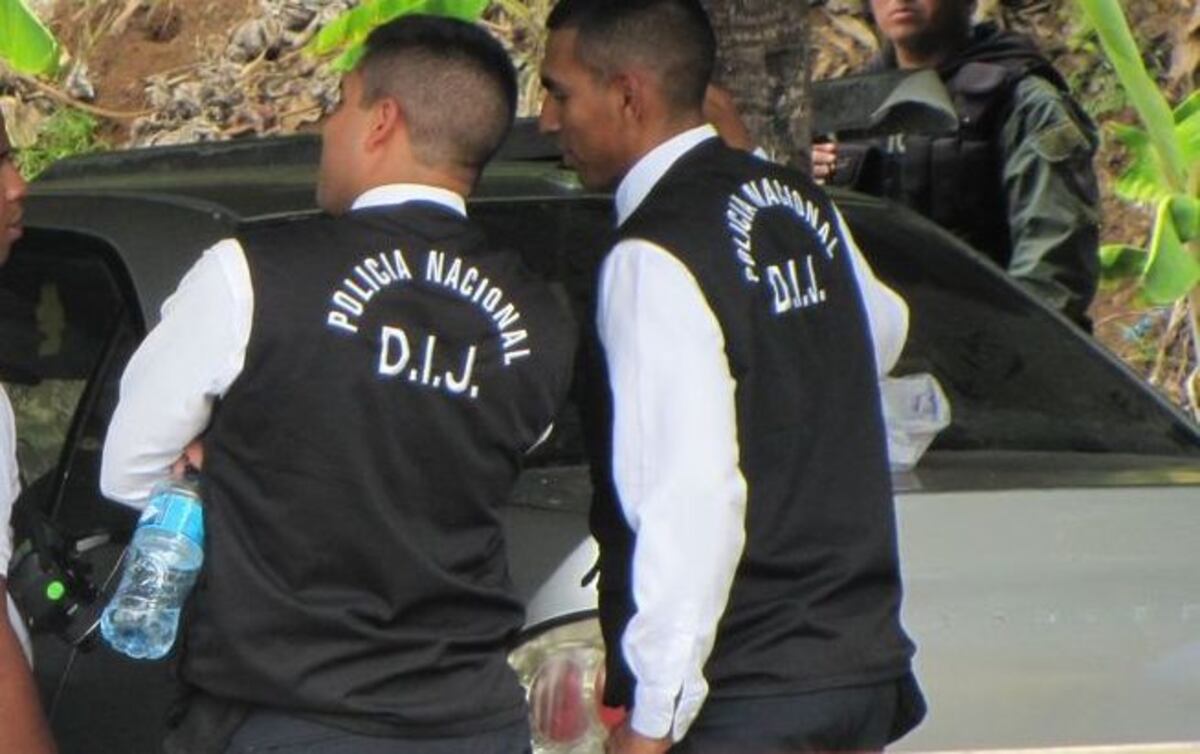 ¡CULPABLE! La mató y la tiró al cementerio entre herbazales​