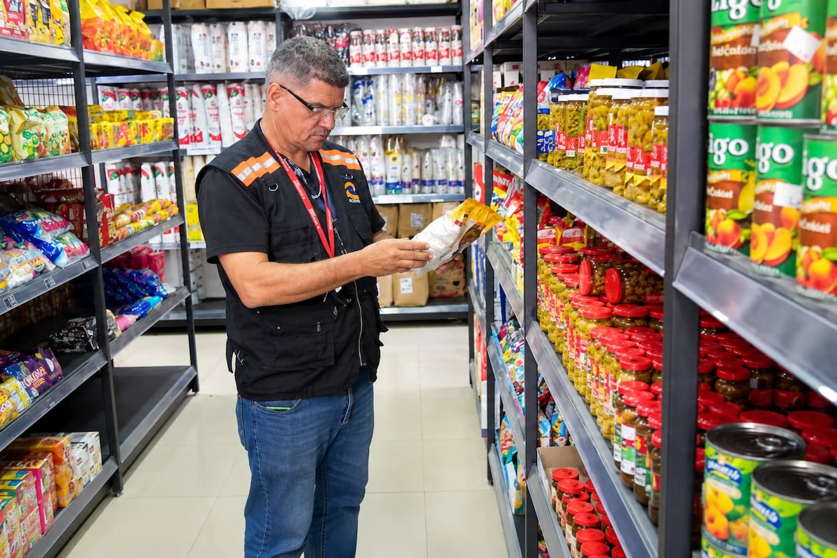 Acodeco intensifica operativos en Azuero tras detectar productos vencidos