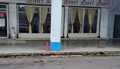 A plena luz del día: matan a hombre en Colón, a pocos metros de la Policía