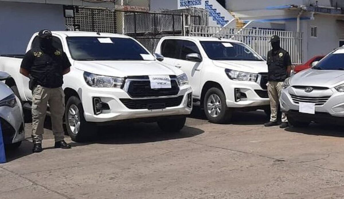 La Policía Nacional recupera varios autos robados en Panamá