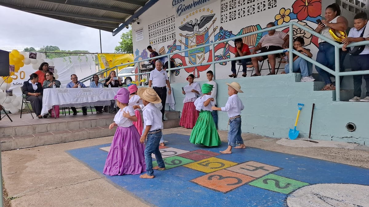 Escuela Cerro Viento Rural celebra 50 años de educación y lucha comunitaria