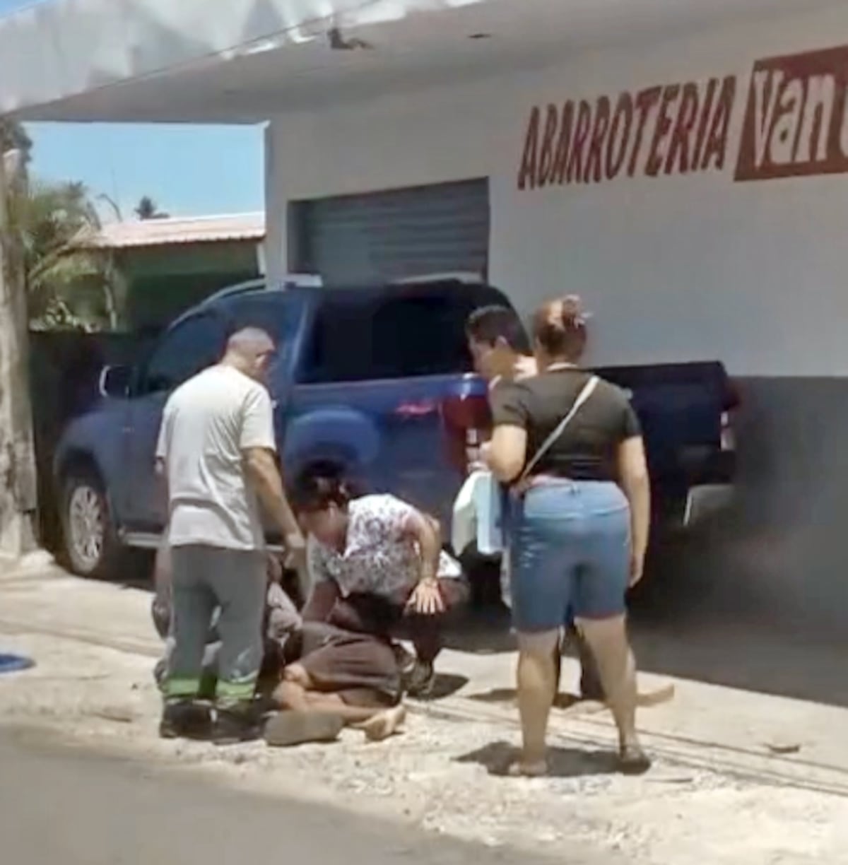 ¡Hasta aquí! Asiático le metió escopetazo a ladrón en su tienda de Veracruz