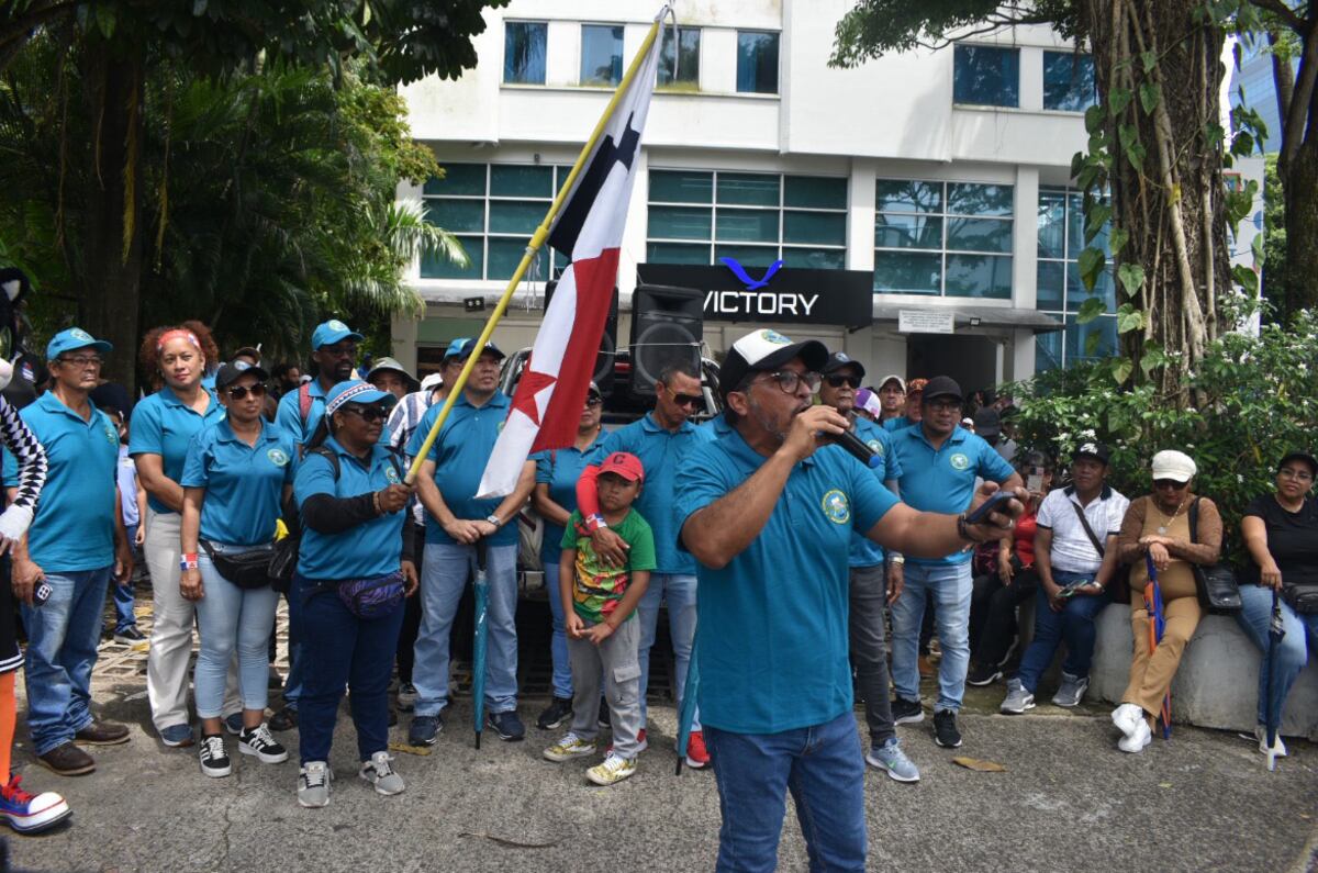 Gobierno aprueba decreto para reemplazo de docentes