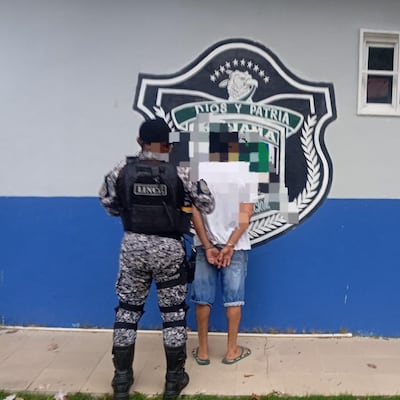 LO ÚLTIMO. Violento ataque en Antón: sujeto hiere a su padre con machete y le cercena un dedo+ VIDEO