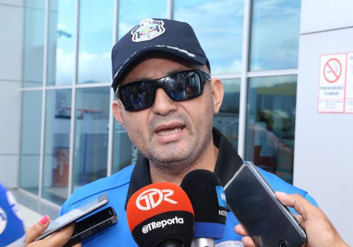 Policía que acosó a taxista es investigado por Asuntos Internos de la entidad