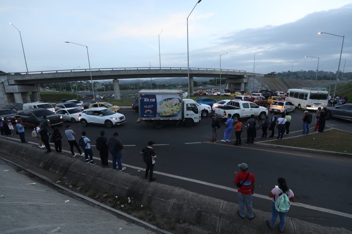 Abusivos cobran hasta $5 para llegar a Panamá: denuncian abusos y caos en medio de crisis de transporte hacia la ciudad