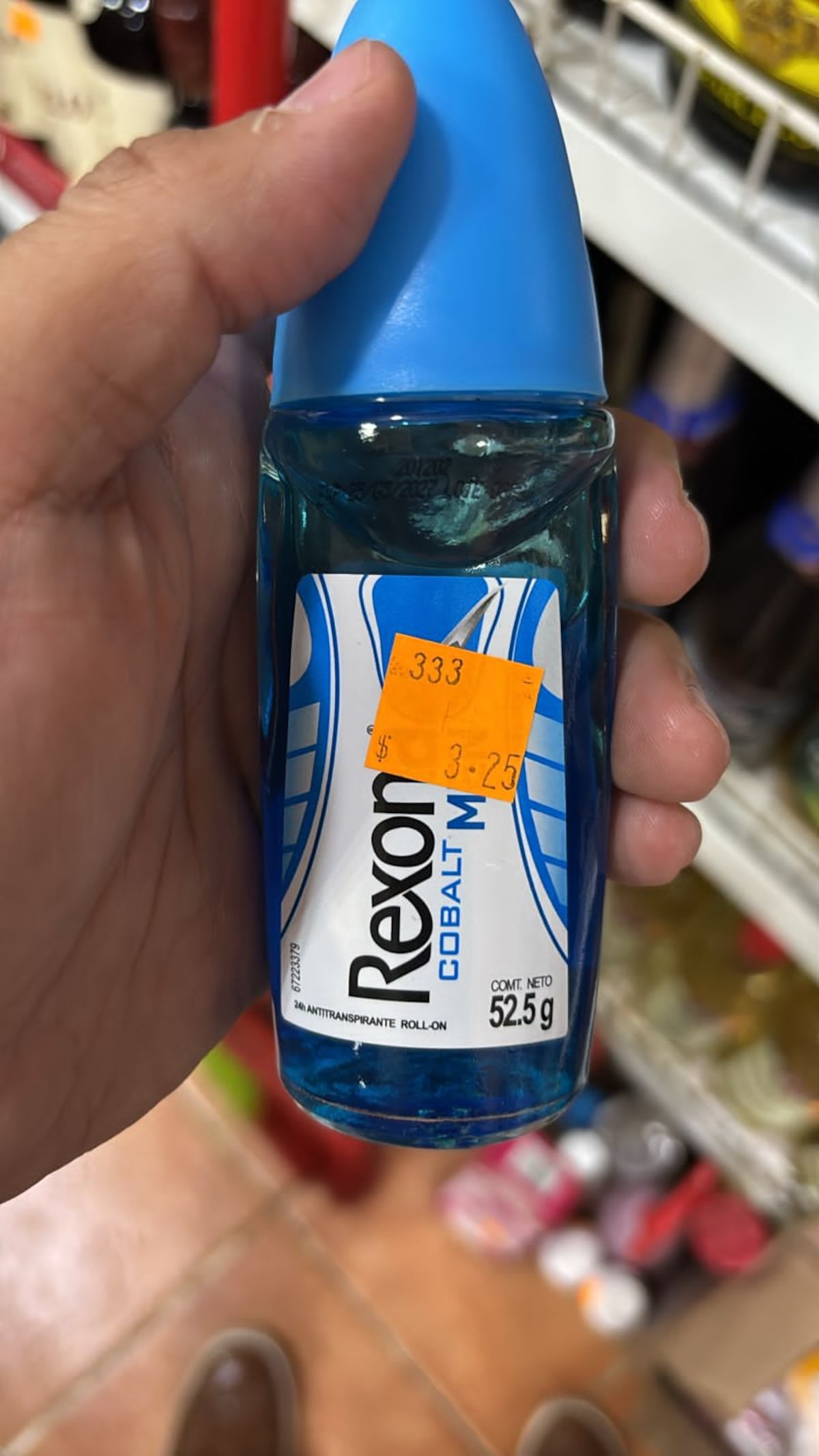 El olor no era limpio: Decomisan 100 cajas de desodorantes Rexona falsificados y alertan por daños en la piel