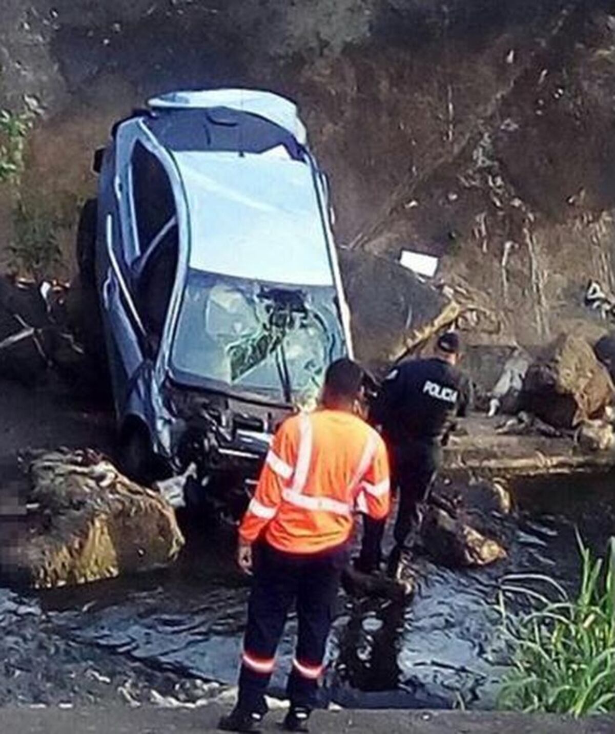 ¡TERRIBLE!  Muere subteniente de la Policía Nacional, cae al vacío 