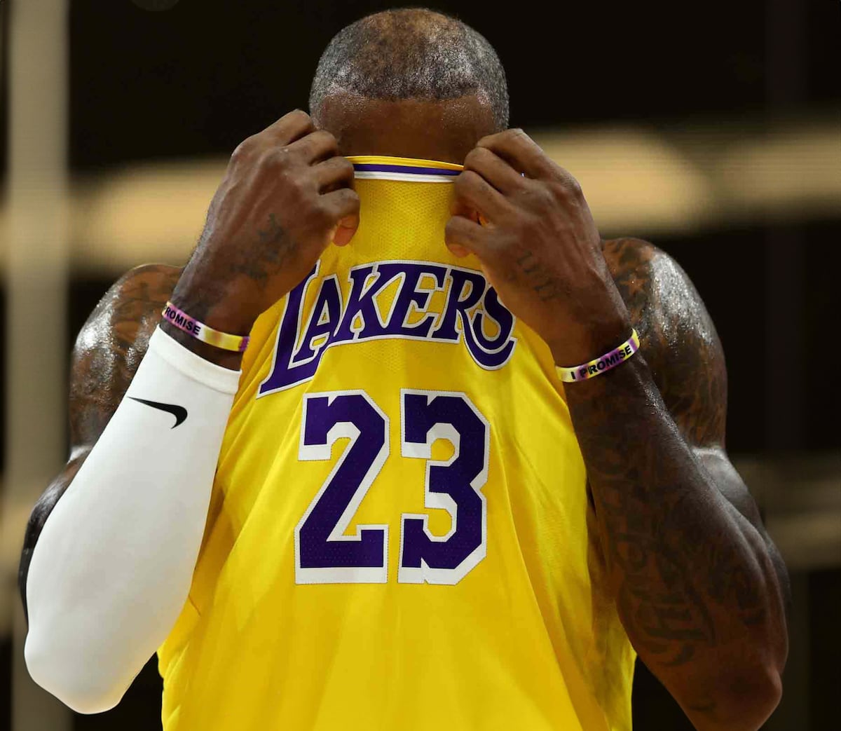 Lakers sin rumbo: Redick y Doncic lanzan el grito