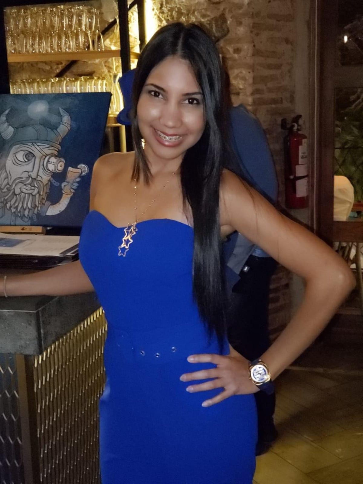 Último adiós a venezolana que murió tras explosión en el Mystic Tower. Era profesora e ingeniera. La abuela sobreviviente necesita sangre urgente