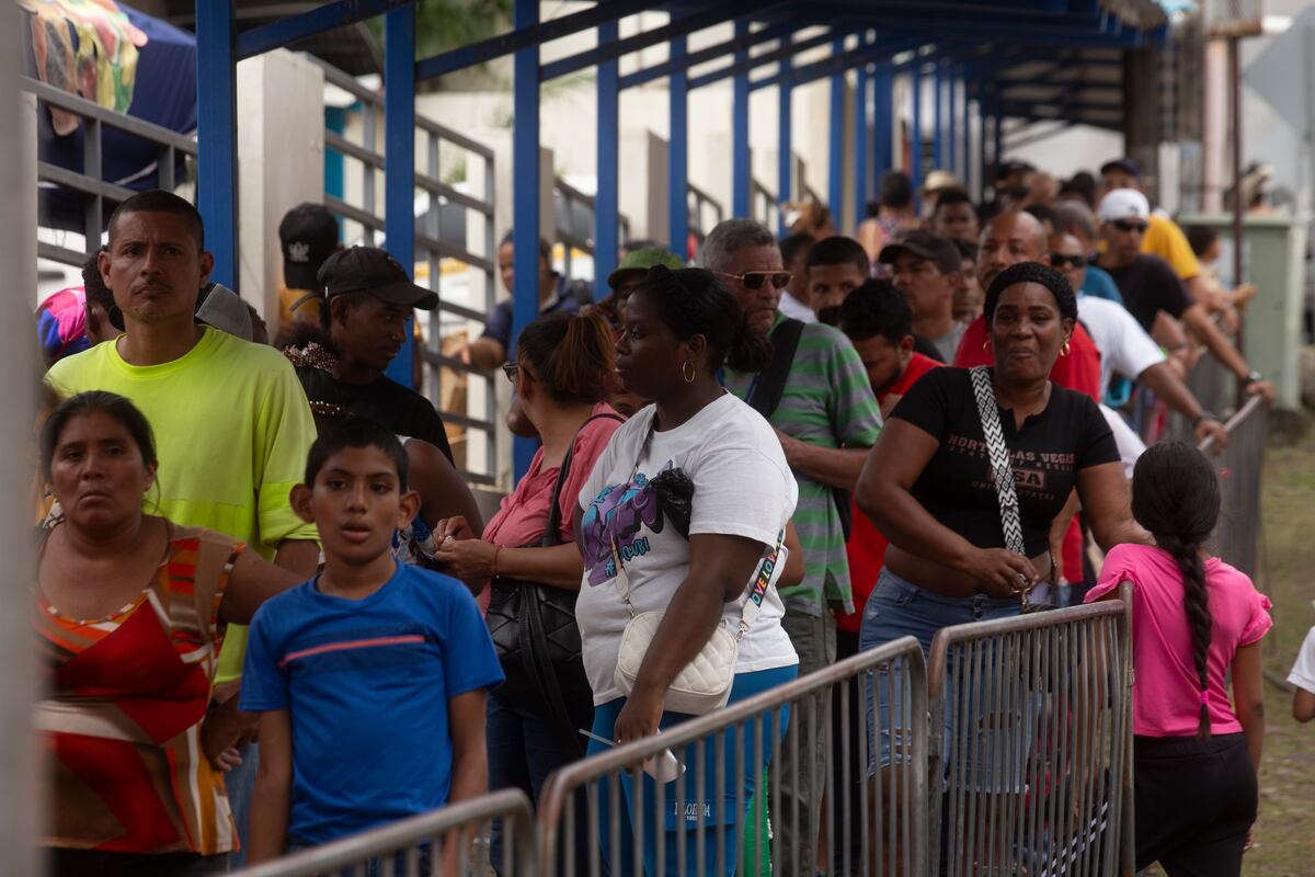 La alcaldesa de Arraiján pelea por su gente de Veracruz: ‘El pasaje cuesta lo mismo que una bolsa navideña’