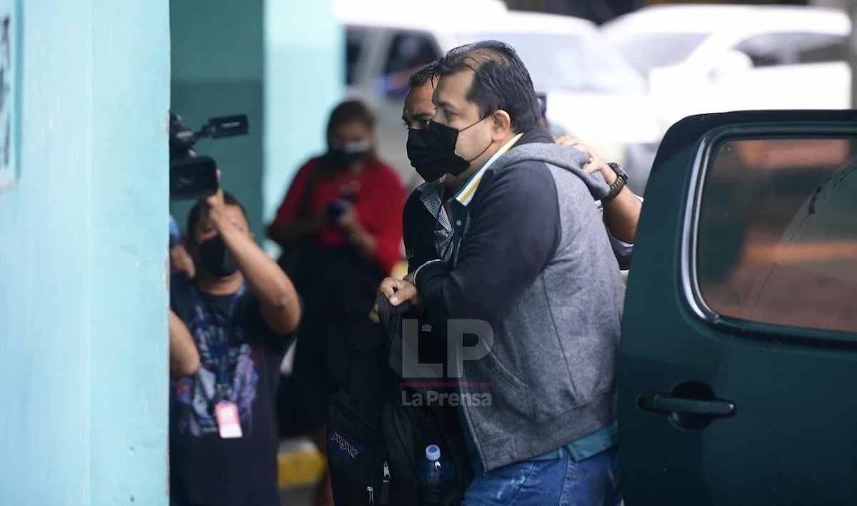 Ex funcionarios de salud en audiencia por hisopados ilegales