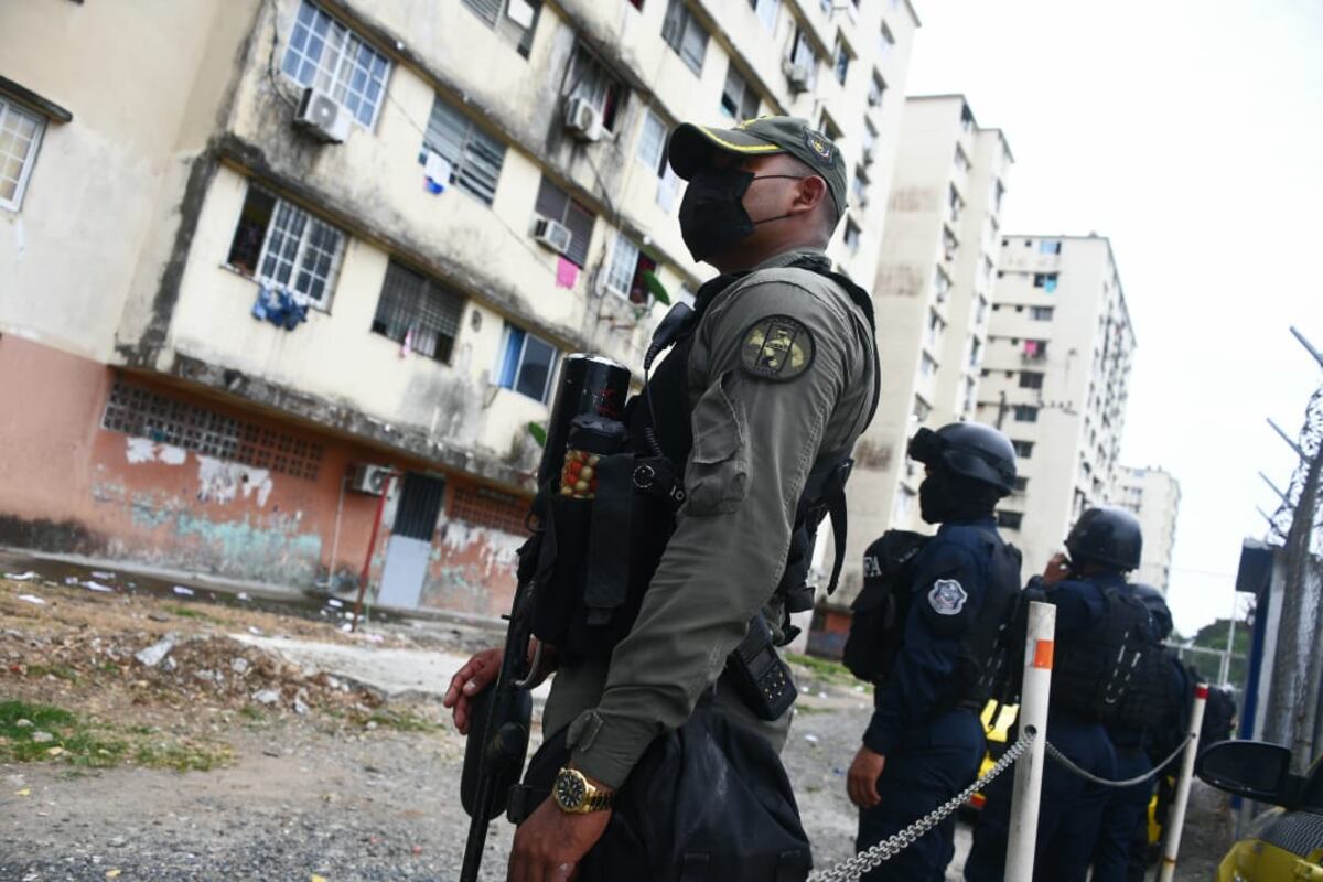 Cabo se salvó de a milagro: sufrió rozón de bala en la cabeza en El Chorrillo