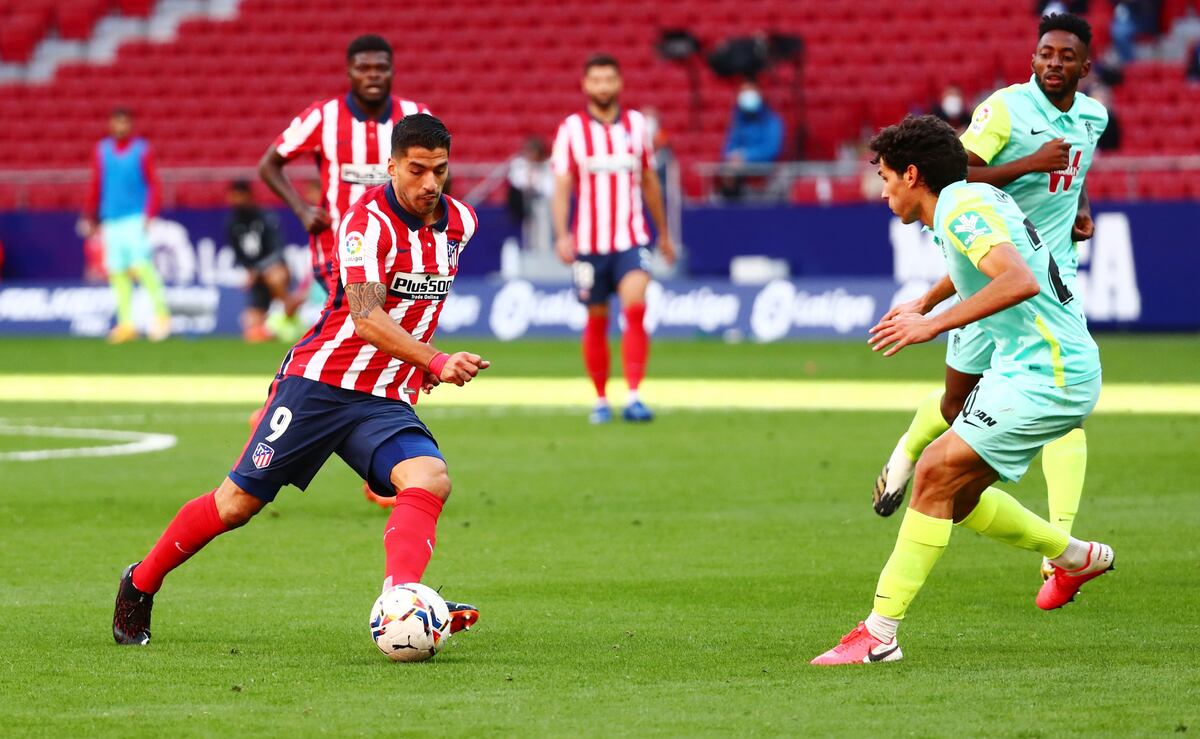 ‘El Cholo’ Simeone confía en que Suárez y Costa harán temblar la Liga