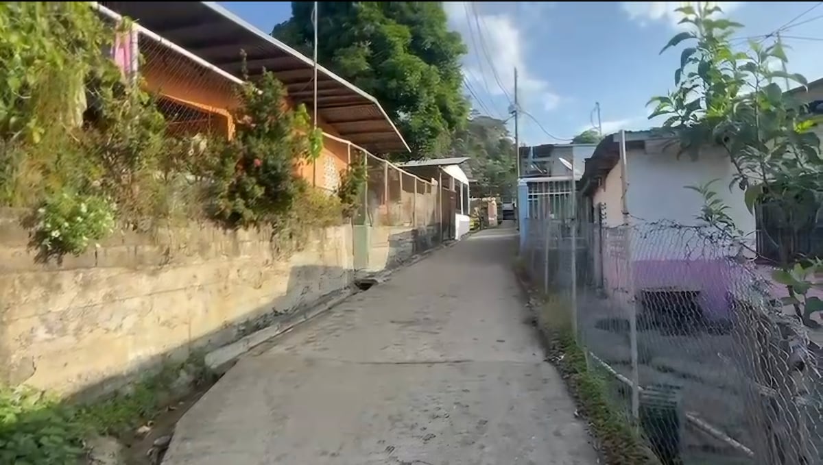 LO ÚLTIMO | Cae ‘Wacha Man’ en tiroteo con la Policía en El Hueco de Samaria: hay dos aprehendidos